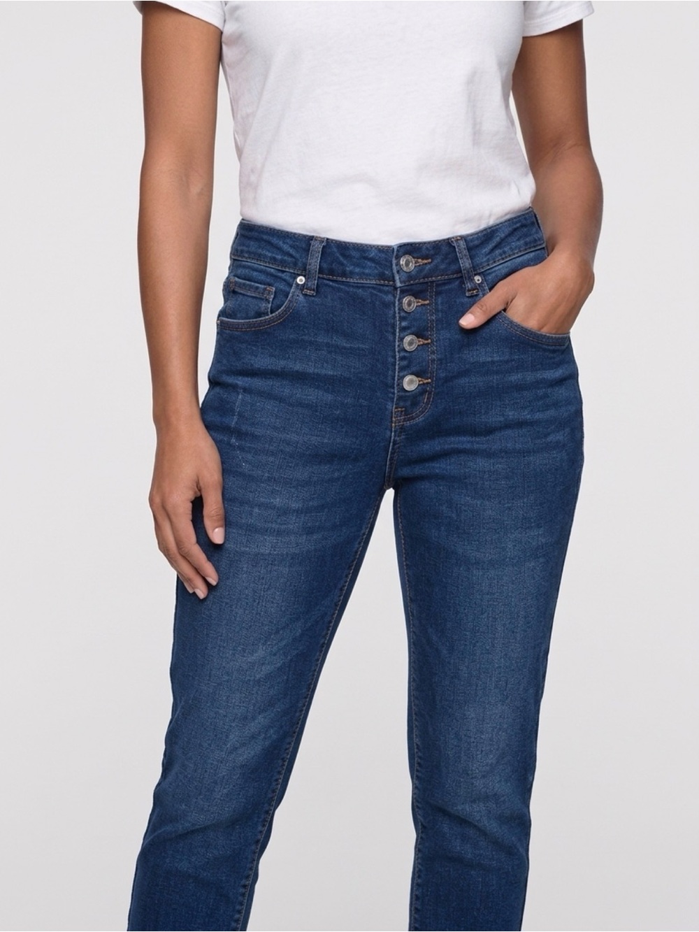 Tahari Women’s Dark Blue Stretch Skinny Jeans